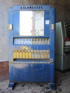 Rare 1930s Antique Cigarette Vending Machine