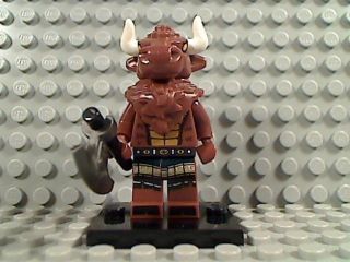 LEGO MINOTAUR Bull Beast Animal Horns Battle Axe Series 6 Minifig 8827 