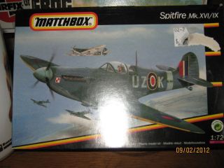 Matchbox WWII British Spitfire Fighter Plane 1/72 Scale 