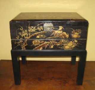 Antique Japanese lacquer writing box or desk Meiji Fantastic quality