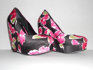 ELLE Black Platform Wedges Pink butterfly pattern Round toe Heels Size 