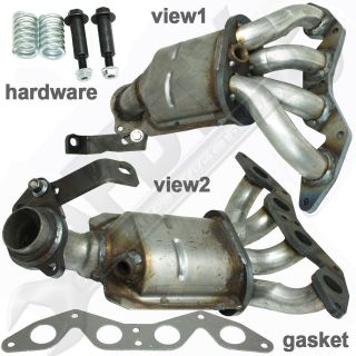   2005 Honda Civic 1.7L Exhaust Manifold & Catalytic Converter Assembly