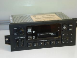 Chrysler AM/FM Cassette Factory Car Radio Stereo Part Number P4704302 