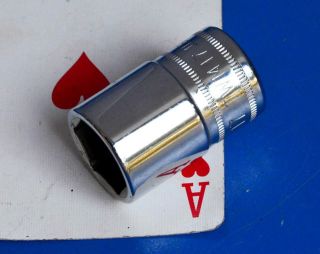 Snap on Tools 1/2 drive 17mm Shallow Chrome 6 point Metric Socket 