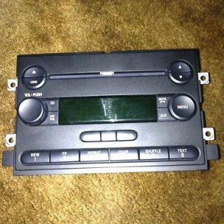   06 FORD F150 Pickup TRUCK Radio 6 Disc CD Player Changer Freestyle OEM