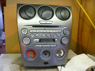 03 05 Mazda 6 Radio Cd Cassette Player GK2A66DSX *