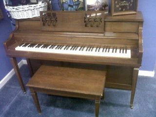 Beautiful CONN Up right Piano and Bench Needs a GREAT Home