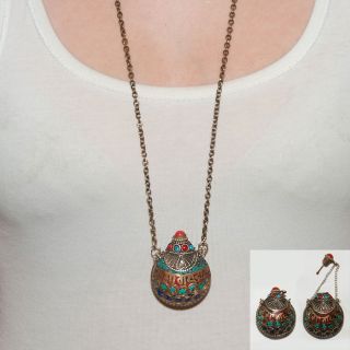   Parfum/Snuff bottle Necklace with Turquoise and Red Coral
