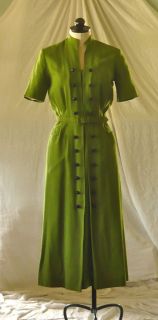 vintage 1940s  green linen day dress  big black buttons