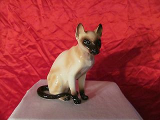 Vintage Chocolate Point Siamise Cat Figurine by Shafford 7