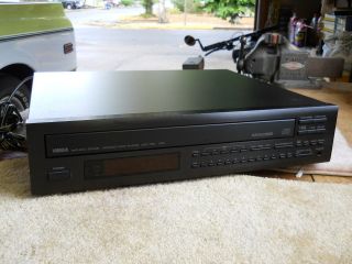 Yamaha CDC 735 5 Disc CD Player + Remote