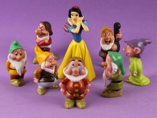 Disney The Seven 7 Dwarfs & Snow White Princess Cake Topper Figure Toy 