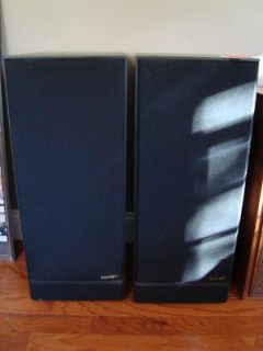 Paradigm Floor Standing Speakers Model 9se