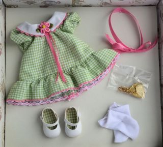 TONNER   EFFANBEE   SUMMER PICNIC OUTFIT  FITS 9 DOLLS   2006   E6 