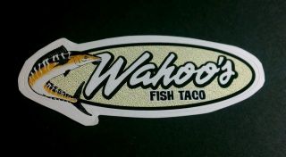 WAHOOS FISH TACO Off White VANS OFF THE WALL SKATE Bike Board Small 