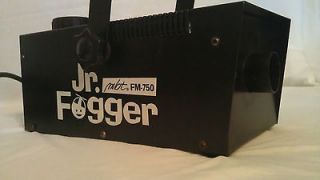 FOG MACHINE Jr. FOGGER MBT MODEL FM 750 WITH CABLE REMOTE