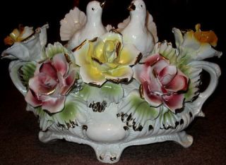 OLD PORCELAIN CAPODIMONTE DOVES&ROSES TABLE CENTERPIECE
