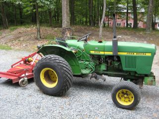   Deere 850 tractor farm diesel 2wd ag brush hog lawn mower turf tires