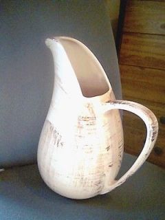 Vernonware 96oz. Hand Painted Pitcher.Ba​rkwood.Wit​h ice 
