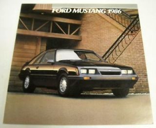 Ford 1986 Mustang Sales Brochure in French for Canadian