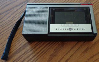 Vintage GE Mini Portable Cassette Tape Player / Recorder Very Nice 
