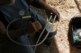 Dansha Farms Vacuum Goat and Sheep Milker Hand Milking Machine