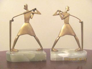   / LACQUERED BRONZE BRASS SCULPTURES ON ONYX / GOLFER BOOKENDS