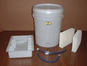 Automatic Humidity Pail for GQF Sportsman Incubator