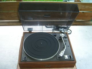 pioneer in Record Players/Home Turntables