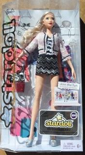   Nude Long Blonde Side Ponytail Model Muse Basics Barbie w/Stand