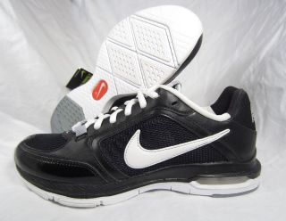 NIKE AIR FLY STRONG + BLACK/WHITE SHOES WOMENS SIZE 5