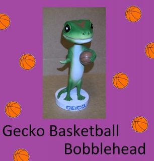 NEW Geico GECKO Bobblehead 5 / Bobble Head Lizard w/ Basketball 2011 