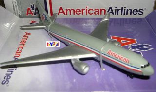   American Airlines AA Airplane Boeing 777 diecast 1/500 Scale MINT