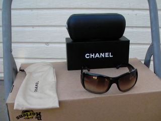 Authentic Chanel Sunglasses Glasses 6018 805/13 Green Black Brown new 