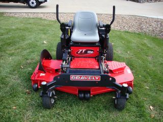 END OF THE YEAR SALE ON GRAVELY 60HD ZERO TURN MOWERS ONLY $4,600.00 