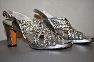 RARE VINTAGE 60S AMANO SILVER BRAIDED CHUNKY HEEL GRECIAN SANDALS 6 