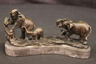 Real Bronze Metal Statue A Herd of African Elephants Sculpture Marble 