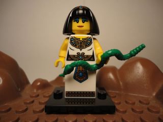 NEW Lego Minifigures Series 5 EGYPTIAN QUEEN Minifig 8805 Cleopatra 