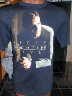 ricky martin t shirts in Clothing, 