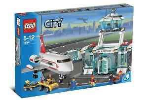  Lego 7894 City Airport *RETIRED* NO LONGER AVAILABLE* *FAST SHIPPING