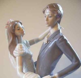   1528 I Love You Truly Bride and Groom Figurine   Great Wedding Gift
