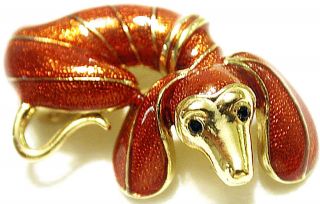 SWEETEST DOXIE WEINER DOG PIN VINTAGE SPHINX ENAMELED RED DACHSHUND 