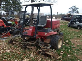   6700 D Reel Master Mower Blown Engine All Other Parts Work   For Parts