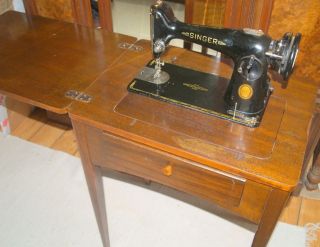 Singer 201K Cast Iron Sewing Machine c1953 in Mahogany Drop Leaf Table 
