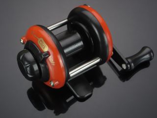 Fishing Reel drum reel For Children  Right Hand