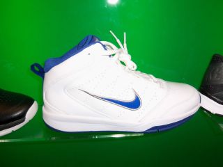 youth basketball shoes in Clothing, 