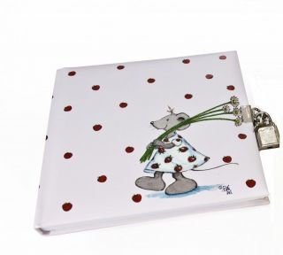 Strawberry Mouse Pink Goldbuch blank Diary with lock poetry book