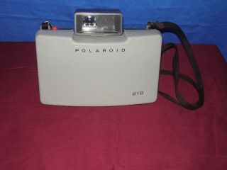 Vintage Polaroid Land 210 Film Camera