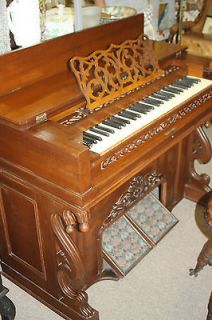pump organ in Keyboard
