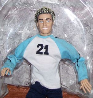   AND 1/2 INCH CELEBRITY JUSTIN TIMBERLAKE DOLL ORIGINAL CLOTHING 2000